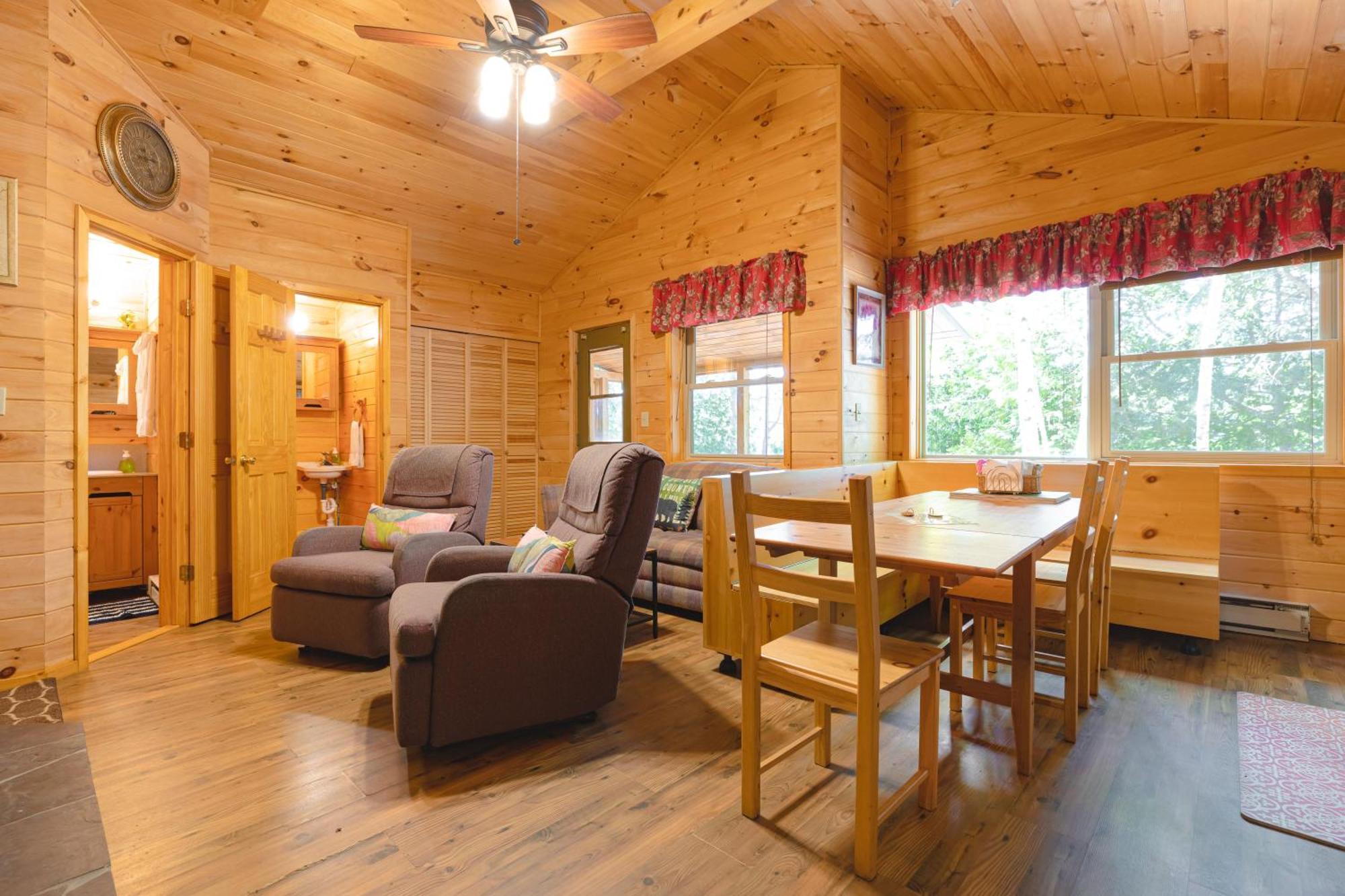 Motel Long Lake And Cottages Exteriér fotografie