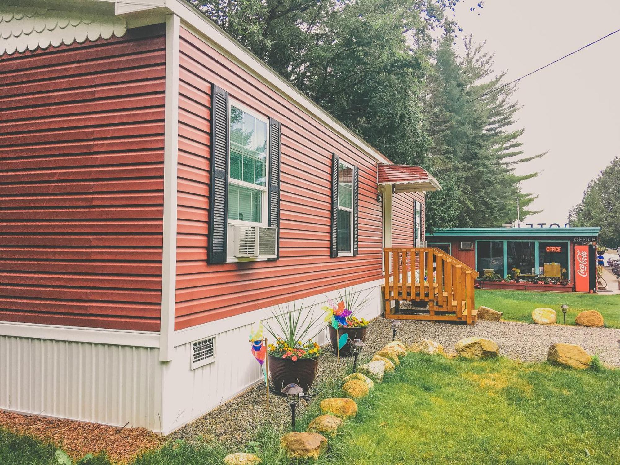 Motel Long Lake And Cottages Exteriér fotografie